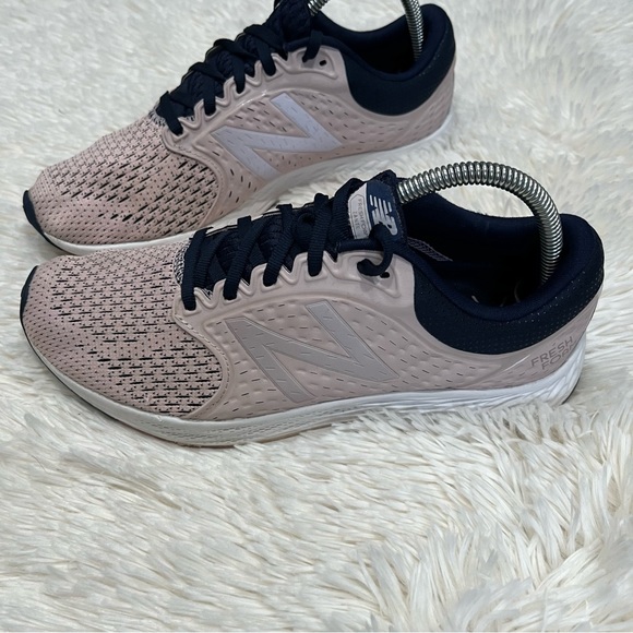 New Balance Fresh Foam Zante women sneakers size 9 - Picture 5 of 14